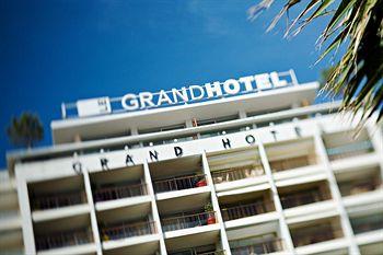 Le Grand Hotel Cannes 45 Boulevard De La Croisette