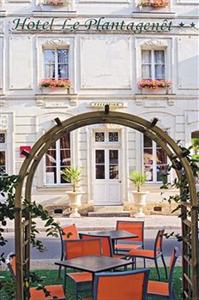 Hotel Le Plantagenet Chinon 12 Place Jeanne d'Arc