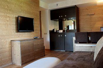 Les Loges Blanches Resort Megeve 500 Route De La Plaine