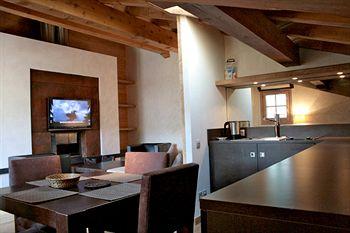 Les Loges Blanches Resort Megeve 500 Route De La Plaine