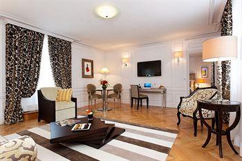 Villa And Hotel Majestic Paris 30 Rue La Perouse