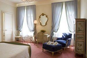 Pavillon Henri IV Hotel Saint-Germain-en-Laye 19-21 Rue Thiers