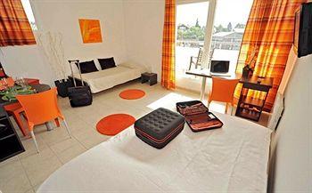 Park & Suite Confort Thonon-les-Bains 18 Avenue Georges Andrier