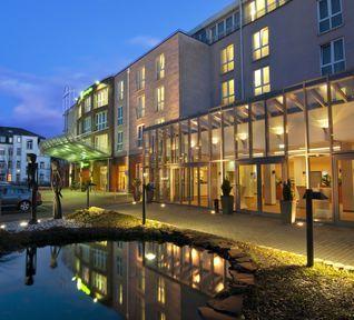 Holiday Inn Dresden Stauffenbergallee 25a