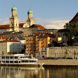 Hotel Konig Passau Untere Donaulaende 1
