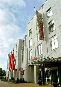 InterCityHotel Rostock Herweghstrasse 51