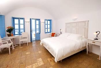 Pantelia Suites Santorini Mitropoleos