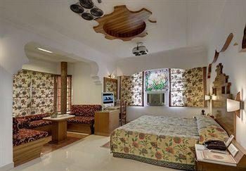 Hotel Amar Agra Tourist Complex Area, Fatehabad Road