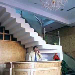 Suraksha Park Hotel Bangalore Shivaji Towers, No. 92, J C Road