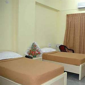 Suraksha Residency Hotel Bangalore 122, 6th Cross Gandhinagar