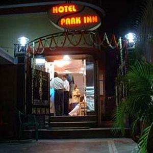 Hotel Park Inn Kolkata 10/1, Tal Bagan Lane, Near Park Circus Maidan, (Opp Charcoal Grill Restaurant
and East Traffic Guard)