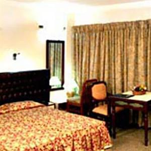 Hotel Excellency Kochi PB No 1748 Nettipadam Road Off MG Road Jos Jn.