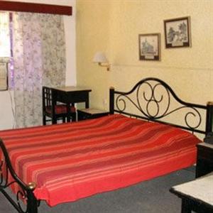 Hotel Krishna Jabalpur Bhanvartal Extension Napier town Opp Rani Durgawati Museum