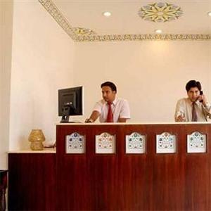 Hotel Glitz Jaipur Sitarampuri, Near Brampuri Police Station, Amer Road