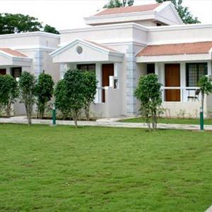 Hotel Riverside Resort Kumbakonam 32, 33, College Road