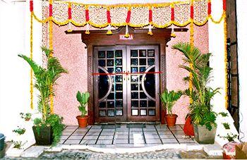 Raj Residency Hotel Chennai 22 Kennet Lane, Egmore