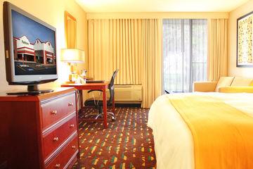 Radisson Hotel Chicago O'Hare Des Plaines 1450 East Touhy Avenue