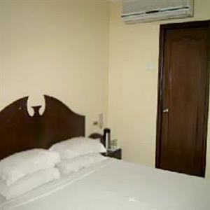 Hotel Emerald Park Chennai 1, First Main Road, Jayanagar Jayanagar