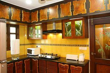 Perfect Haven Hotel Egmore Chennai 7B Tangy Apartments, 34, Dr. PV Cherian Crescent Road, Egmore