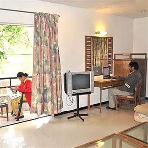 Maharaja Residency Hotel Mahabaleshwar Near Panchayat Samitee