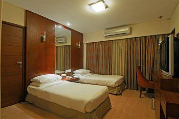 Grand Residency Hotel Mumbai 24th Road, Off Turner Road Bandra (West)