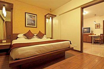 Grand Residency Hotel Mumbai 24th Road, Off Turner Road Bandra (West)