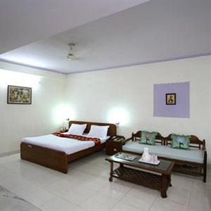 South Indian Hotel New Delhi 10211 Padam Singh Road (Ajmal Khan Road) Karol Bagh