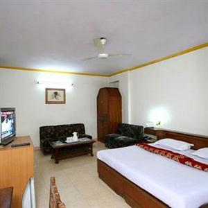 South Indian Hotel New Delhi 10211 Padam Singh Road (Ajmal Khan Road) Karol Bagh