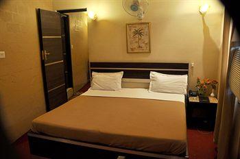 Hotel Metro Tower New Delhi Vasant Airport Road, Mata Chowk, Mahipalpur