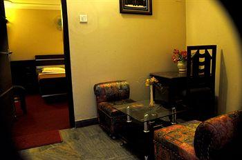 Hotel Metro Tower New Delhi Vasant Airport Road, Mata Chowk, Mahipalpur