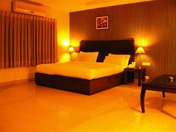 Hotel The Class A-282, Mahipalpur, NH -8, Near Indira Gandhi International Airport