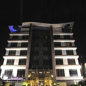 The Grand Solitaire Hotel Secunderabad 1-240, 41 & 43, Parklane