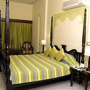 Hotel Swaroop Vilas Udaipur 6, Ambavgarh, Opp. Lake Swaroop Sagar