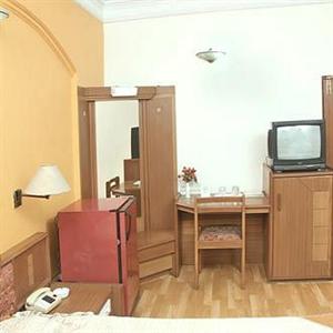 Raajpath Hotel Vadodara Near Railway Station, RC Dutt Road