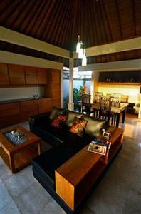 Bali Nyuh Gading Villa Jalan Umalas I No 99X Kerobokan