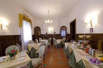 Villa Germaine Hotel Ariccia Via Colli San Paolo 2