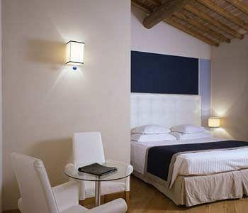 Hotel 500 Firenze Campi Bisenzio Via Tomerello, 1