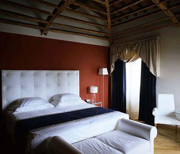 Hotel 500 Firenze Campi Bisenzio Via Tomerello, 1