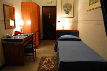 Villa Romeo Hotel Catania Via Platamone 8