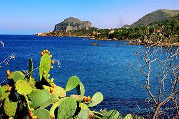 Baia Del Capitano Hotel Cefalu Contrada Mazzaforno