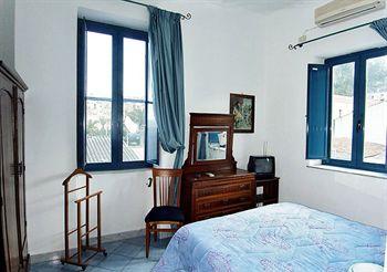 Astro Sul Mare Apartment Cefalu Via Lungomare Giardina, 9