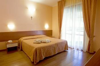 Villa Ricci Hotel Chianciano Terme Viale G.Di Vittorio 51