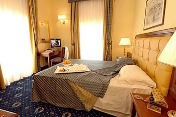 Hotel San Giorgio Civitavecchia Viale Garibaldi, 34