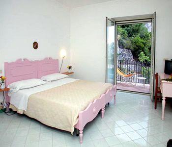 Hotel Le Terrazze Conca dei Marini Via Smeraldo 11