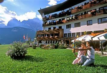 Mirage Hotel Cortina d'Ampezzo Via Peziè 118