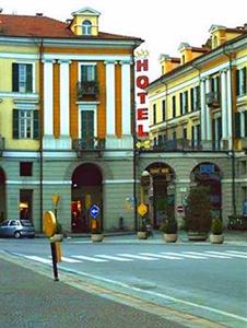 Royal Superga Hotel Cuneo Via Pascal 3
