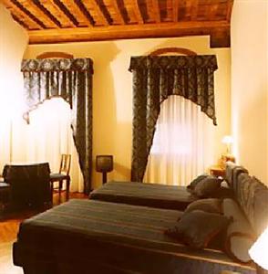 Locanda de'Ciompi Bed & Breakfast Florence Via Pietrapiana 28