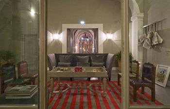 Hotel Rosso 23 Florence Piazza Santa Maria Novella 23