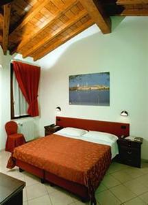 ABC Comfort Hotel Mantua Piazza Don Leoni, 25/27