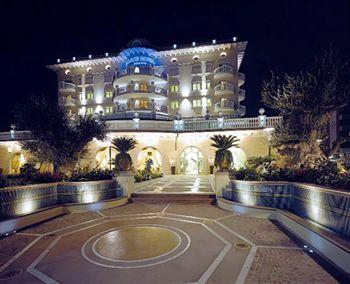 Palace Hotel Cervia Viale 2 Giugno 60